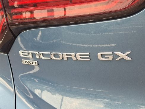 Used 2024 Buick Encore GX Sport Touring AWD/4WD image 31