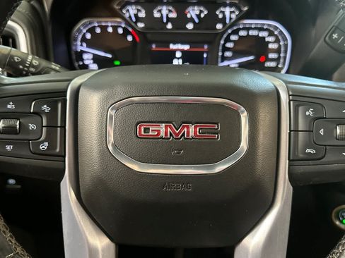 Used 2019 GMC Sierra 1500 SLT w/ Driver Alert Package I AWD/4WD image 24