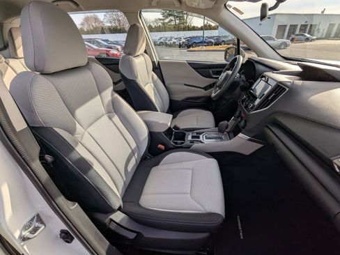 Certified 2023 Subaru Forester image 22