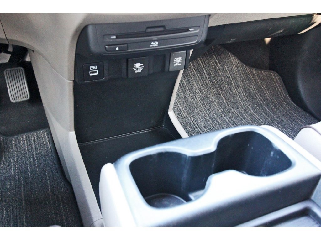Used 2024 Honda Odyssey Elite image 30