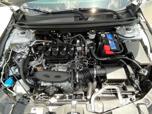 Used 2025 Honda Accord SE image 27