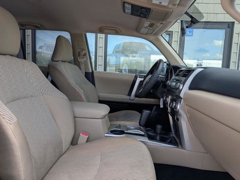 Used 2011 Toyota 4Runner SR5 AWD/4WD image 20