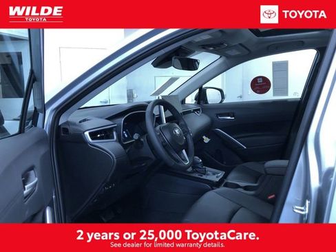 New 2026 Toyota Corolla Cross XLE w/ Convenience Package image 2
