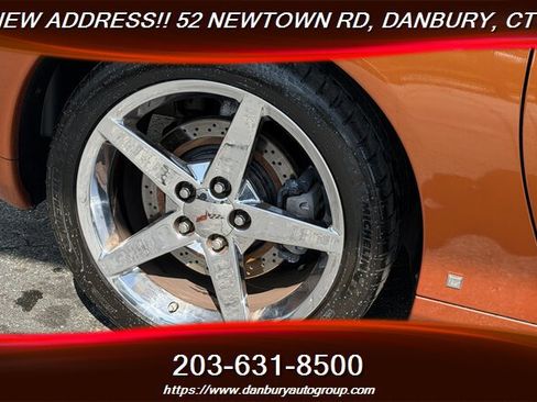 Used 2007 Chevrolet Corvette Convertible w/ Preferred Equipment Group RWD image 9