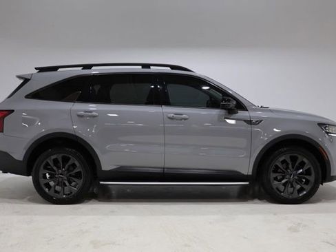 Used 2022 Kia Sorento SX Prestige w/ Rust Color Package AWD/4WD image 9