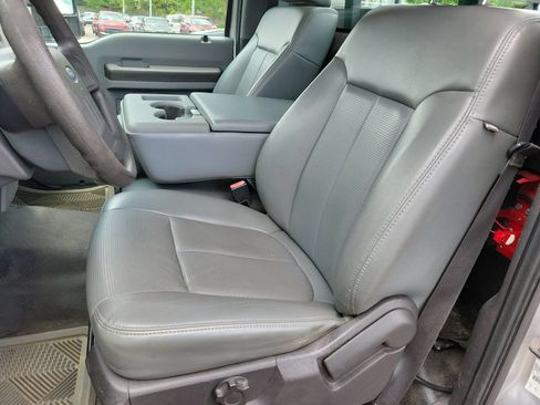 Used 2011 Ford F350 XL w/ Snow Plow Prep Pkg AWD/4WD image 12