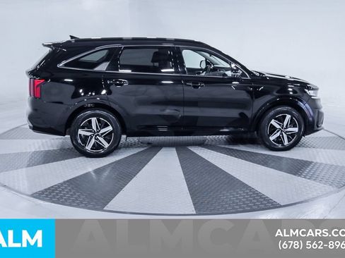 Used 2023 Kia Sorento EX w/ Panoramic Sunroof Package FWD image 11