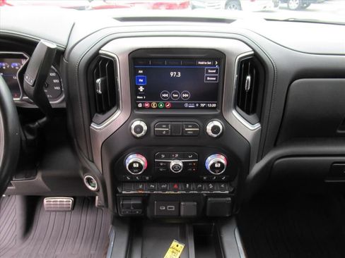 Used 2023 GMC Sierra 2500 Denali w/ Denali Ultimate Package image 23