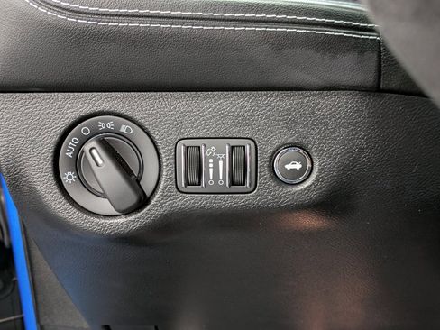 Used 2023 Dodge Challenger SRT Hellcat image 23