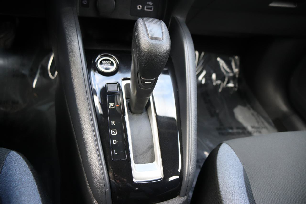 Used 2025 Nissan Versa SV w/ Trunk Package FWD image 33