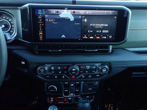 New 2026 Jeep Gladiator Mojave image 15