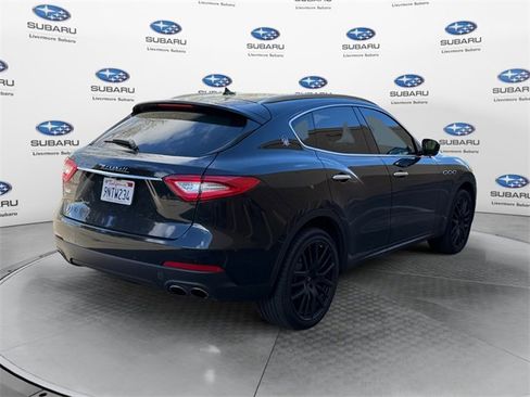 Used 2018 Maserati Levante S image 4