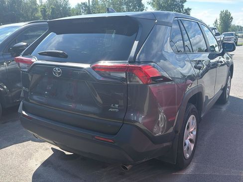 Used 2024 Toyota RAV4 LE AWD/4WD image 7