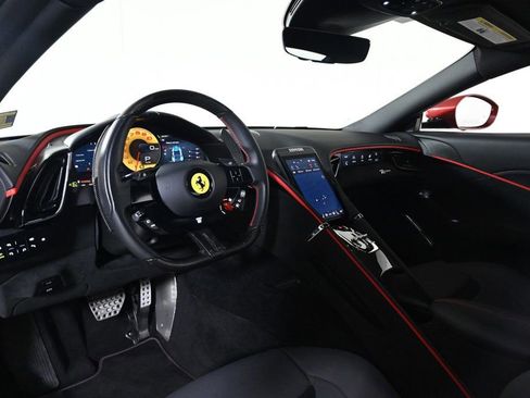Used 2024 Ferrari Roma image 3