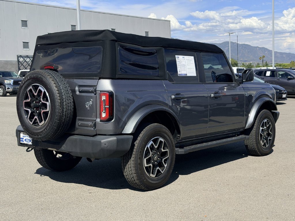 Used 2023 Ford Bronco Outer Banks AWD/4WD image 8
