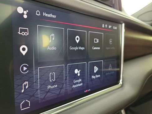 Used 2023 GMC Yukon Denali Ultimate AWD/4WD image 27