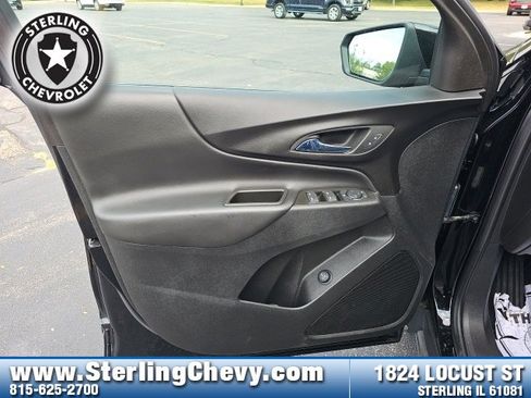 Used 2022 Chevrolet Equinox LT image 21