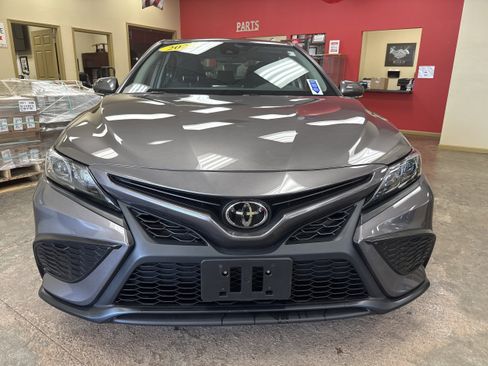 Certified 2024 Toyota Camry SE FWD image 13