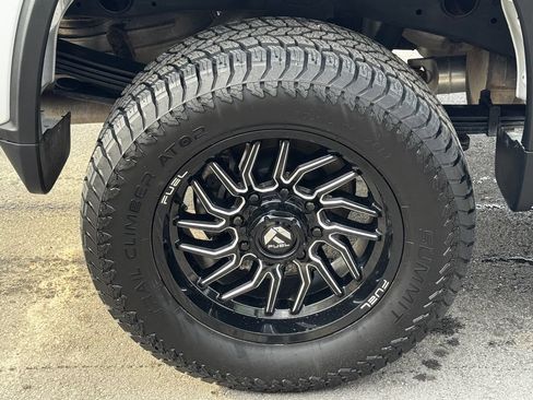 Used 2025 Chevrolet Silverado 2500 LT w/ Convenience Package AWD/4WD image 45