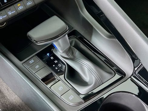 New 2025 Hyundai Elantra SEL image 14