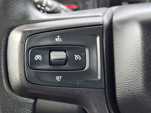 Used 2020 Chevrolet Silverado 1500 Custom w/ Custom Value Package RWD image 24