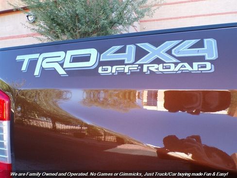 Used 2016 Toyota Tundra SR5 w/ TRD Off Road Package AWD/4WD image 47