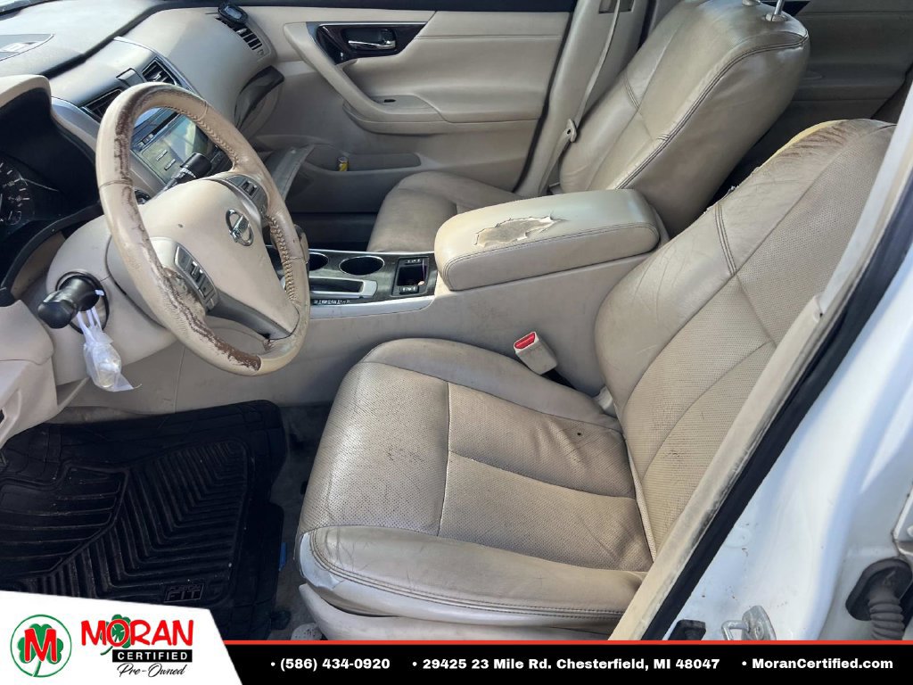 Used 2013 Nissan Altima 2.5 SL w/ 2.5 Moonroof Pkg FWD image 16
