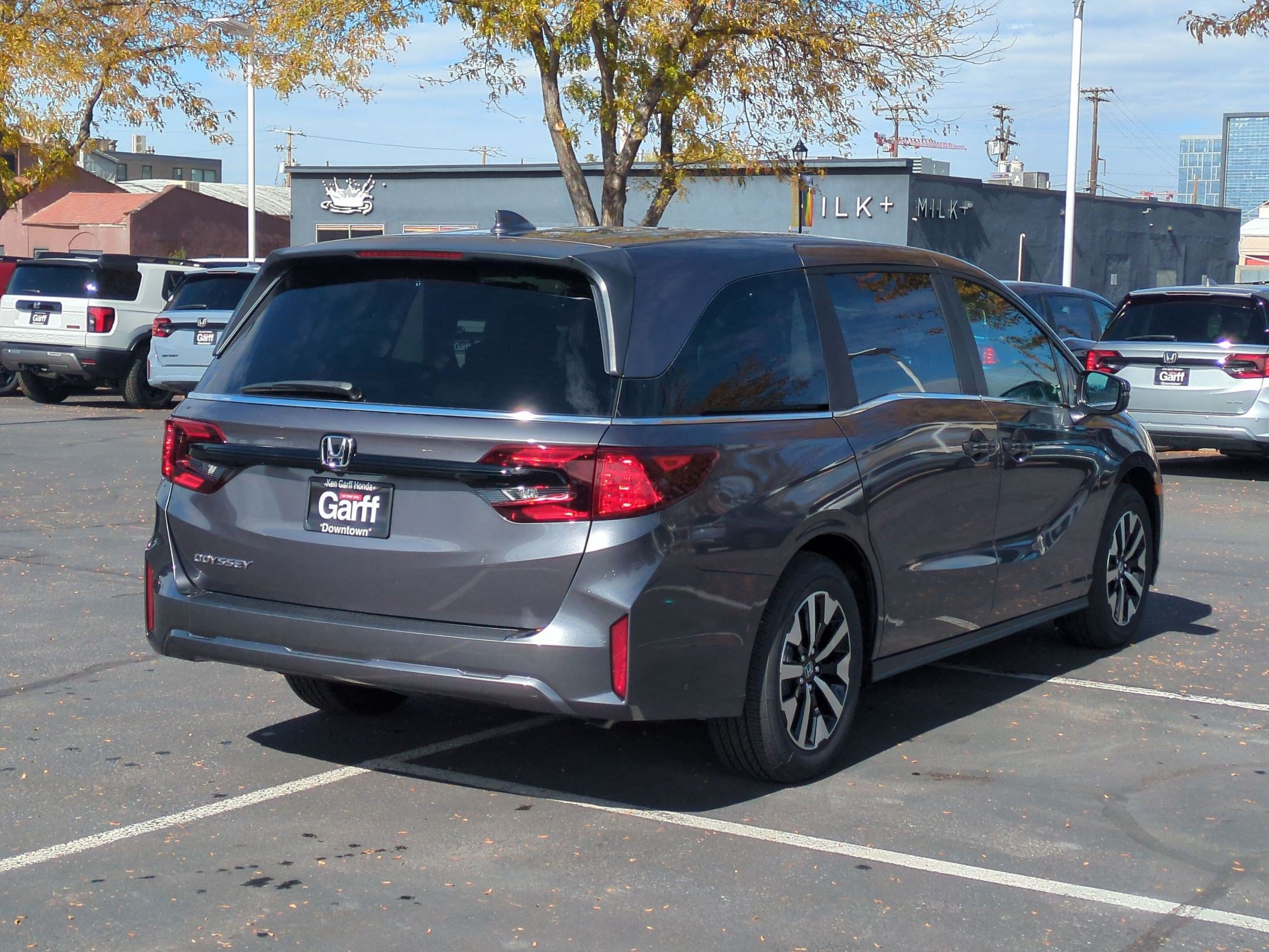 New 2027 Honda Odyssey EX-L image 3