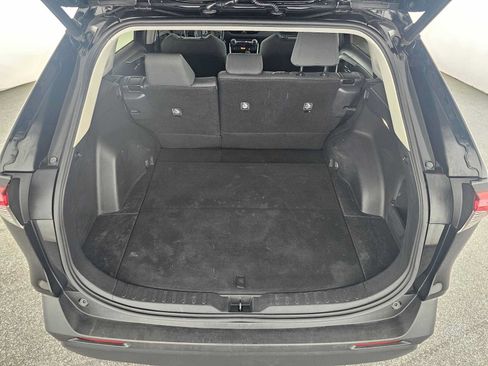 Used 2020 Toyota RAV4 XLE w/ Convenience Package AWD/4WD image 14