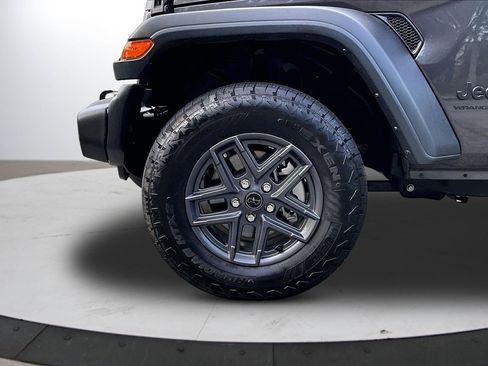 Certified 2024 Jeep Wrangler Unlimited Sport AWD/4WD image 31