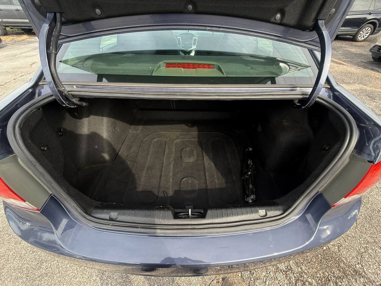 Used 2014 Chevrolet Cruze LT FWD image 21