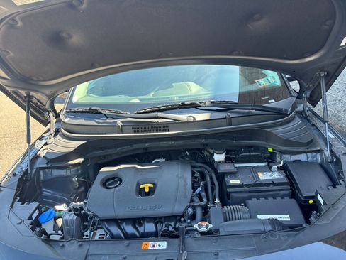 Used 2025 Kia Soul LX w/ LX Technology Package image 32