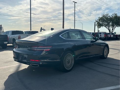 Used 2022 Genesis G80 2.5T w/ Prestige Package RWD image 3