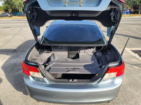 Used 2011 Volvo C70 T5 w/ Convenience Pkg image 15