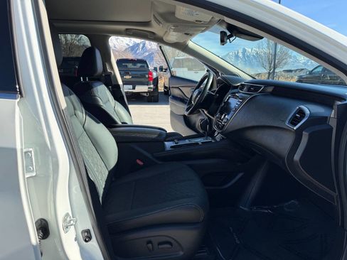 Used 2024 Nissan Murano Platinum w/ Cargo Package image 25