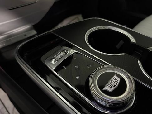 Certified 2024 Cadillac Lyriq Luxury RWD image 22