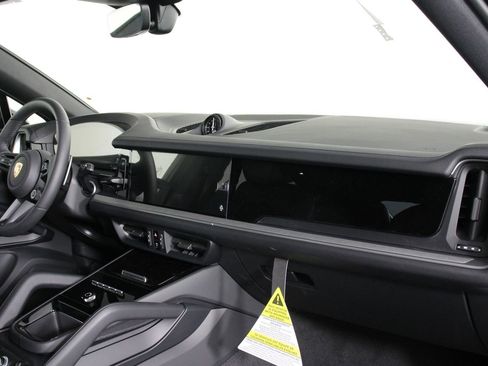 New 2026 Porsche Cayenne S AWD/4WD image 15