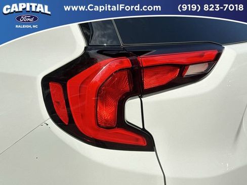 Used 2018 GMC Terrain SLT w/ Preferred Package FWD image 15