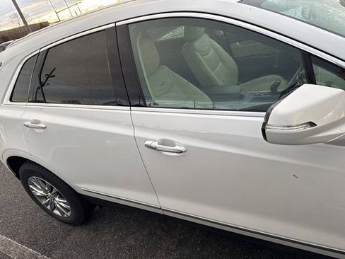 Used 2022 Cadillac XT5 Premium Luxury image 4