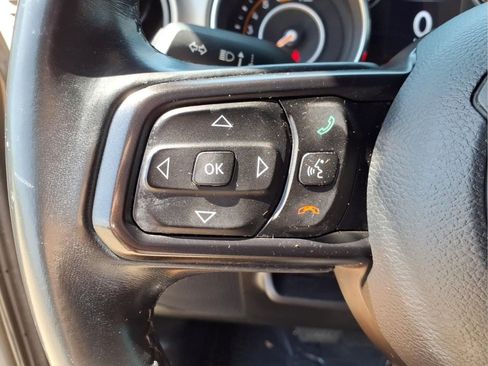 Used 2018 Jeep Wrangler Unlimited Sport S AWD/4WD image 25