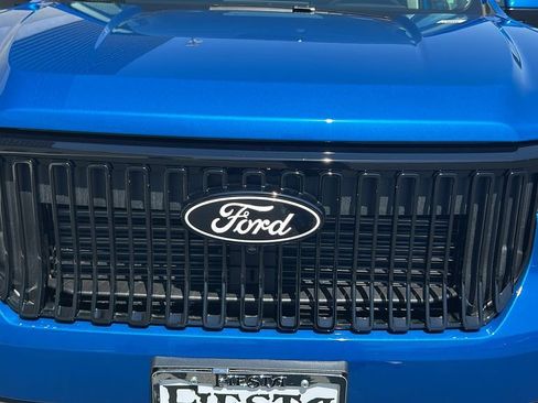 New 2025 Ford Maverick Lobo image 5