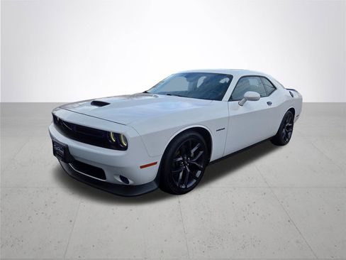 Used 2021 Dodge Challenger R/T w/ Blacktop Package image 2