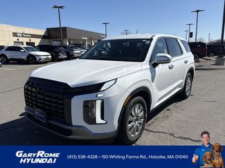 Used 2023 Hyundai Palisade SE video 1
