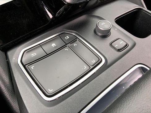 Used 2024 Acura MDX FWD image 32