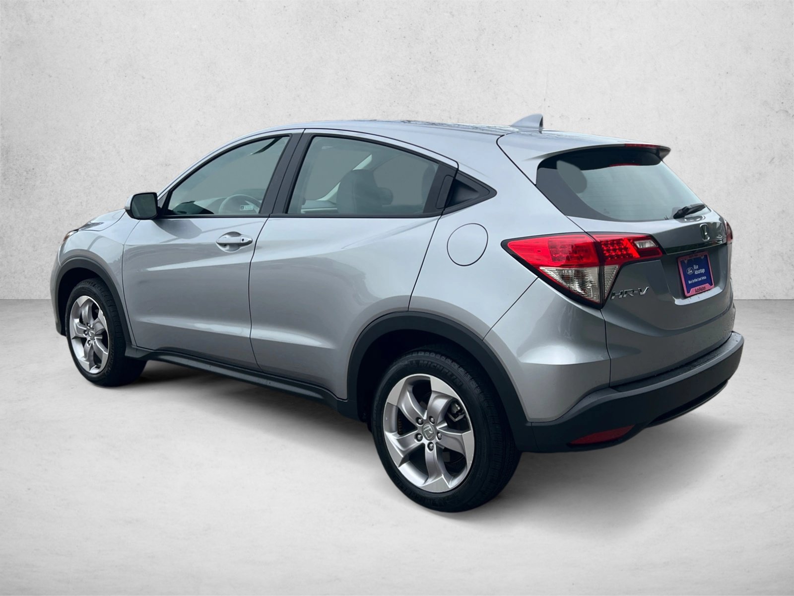 Used 2019 Honda HR-V LX image 7