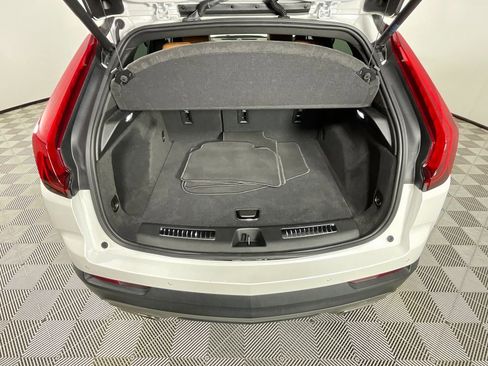 Used 2023 Cadillac XT4 Premium Luxury image 27