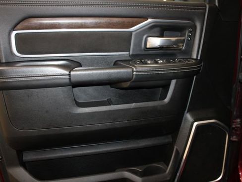 Used 2023 RAM 2500 Laramie AWD/4WD image 12