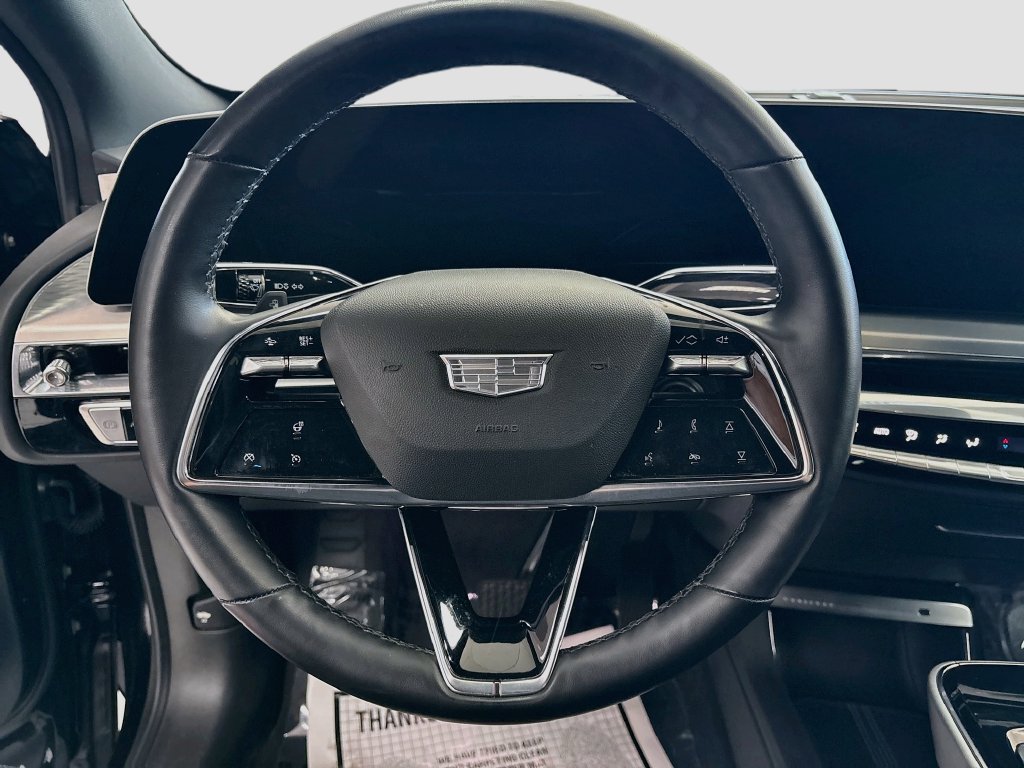 Used 2024 Cadillac Lyriq Luxury AWD/4WD image 36