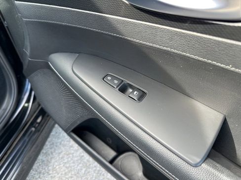 Used 2023 Kia Forte GT-Line w/ GT-Line Premium Package image 21