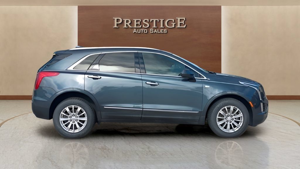 Used 2019 Cadillac XT5 FWD image 13